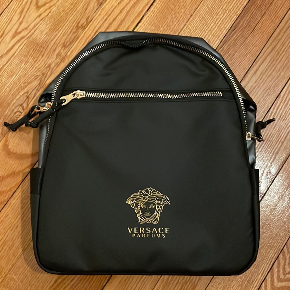 Brand NEW back pack